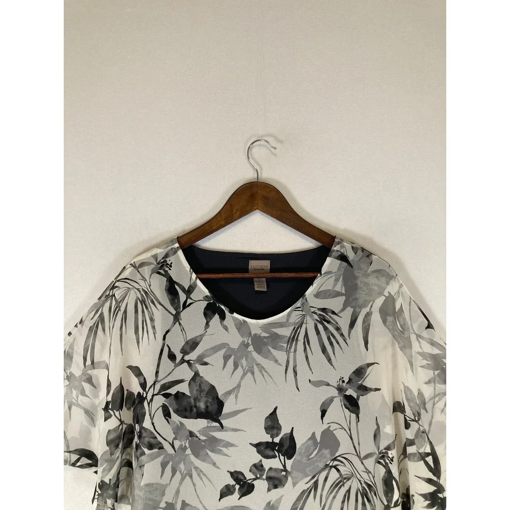 Artistic Coastal Chico's Women‎ 0 Black White Tropical Layered Asymmetric Top